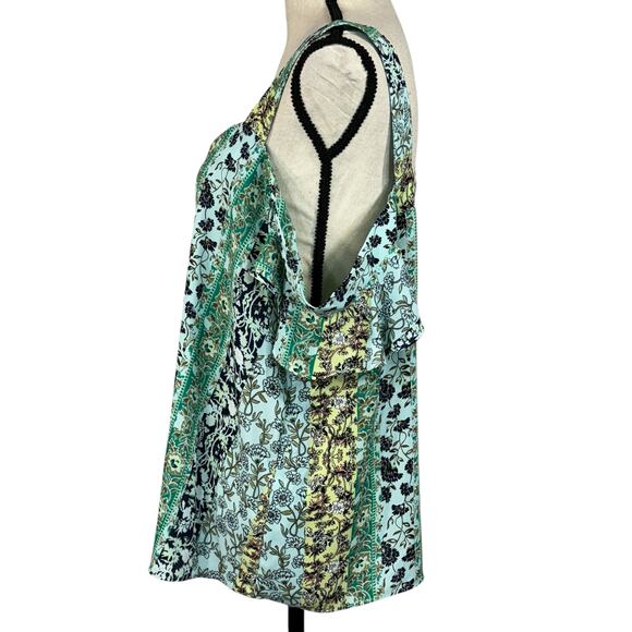 SOHO NY & Company Large Top Floral Cold Shoulder Ruffled Sleeve V-Neck Multi - Picture 6 of 9